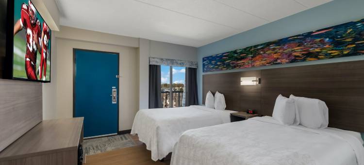 红屋顶PLUS+及套房维吉尼亚海滩-海滨(Red Roof Plus+ & Suites Virginia Beach - Seaside)图片