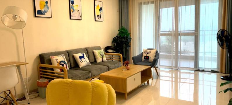 俯瞰全视野高尔夫球场亲海大五房公寓(冠岭路分店)图片