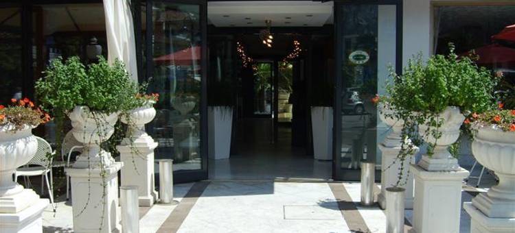 拉佩拉酒店(Hotel la Perla)图片
