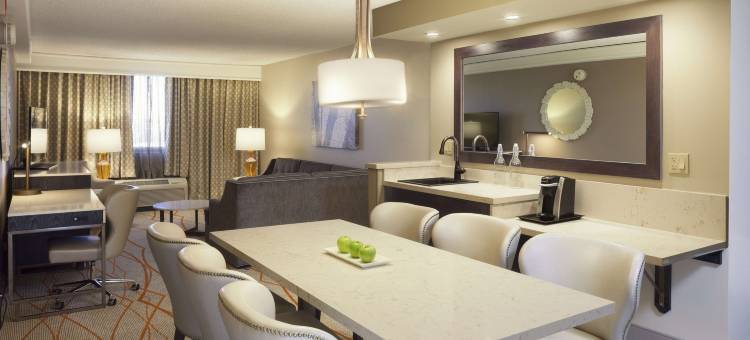 DoubleTree by Hilton Denver Central Park图片
