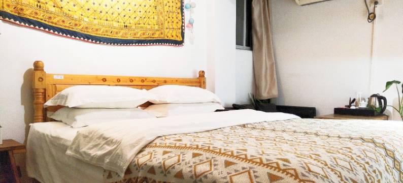 房东阿菲客栈(西街分店)图片