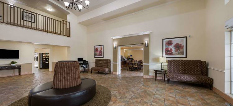萨利纳斯谷贝斯特韦斯特优质套房酒店(Best Western Plus Salinas Valley Inn  Suites)图片