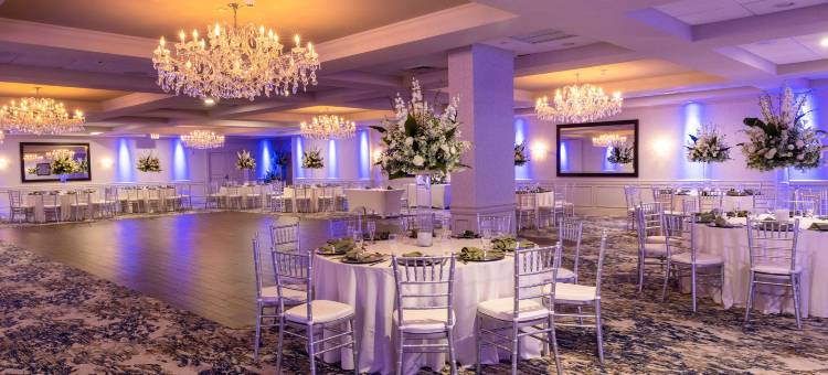 希尔顿逸林酒店-伊顿敦蒂顿瀑布(DoubleTree by Hilton Hotel Tinton Falls - Eatontown)图片