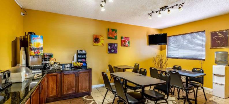 伊克诺旅馆(Econo Lodge)图片