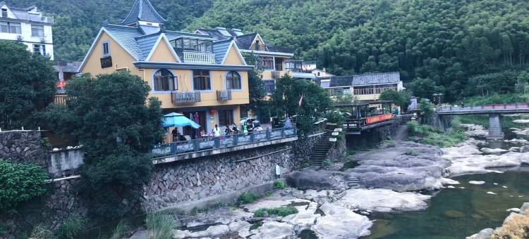 真妙坊特色民宿(枫茶线2号分店)图片