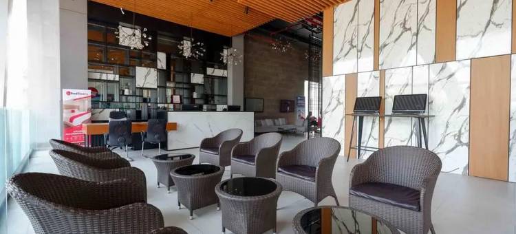 红多兹酒店公寓-近科洛马杜收费出口(RedDoorz Apartment Near Exit Toll Colomadu)图片