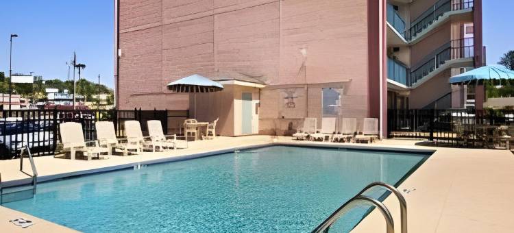 哥伦布北摩尔堡温德姆戴斯酒店(Days Inn by Wyndham Columbus-North Fort Moore)图片