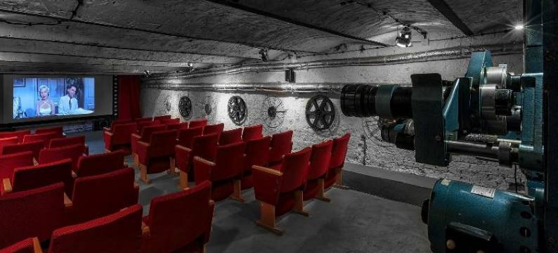 彼得库夫电影室公寓式酒店(Cinema Rooms - Piotrkowska)图片