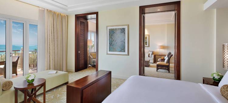 迪拜丽思卡尔顿酒店(The Ritz-Carlton, Dubai)图片