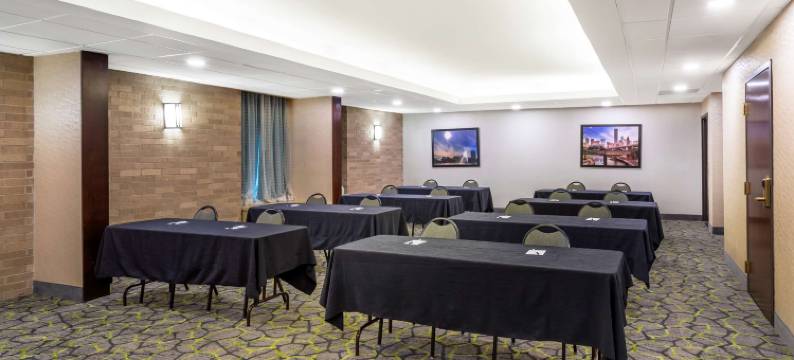 休斯顿能源西走廊贝斯特韦斯特优质必住优质酒店(Best Western Plus Houston Energy Corridor)图片