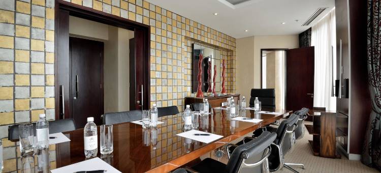 米开朗基罗塔楼酒店(The Michelangelo Towers)图片