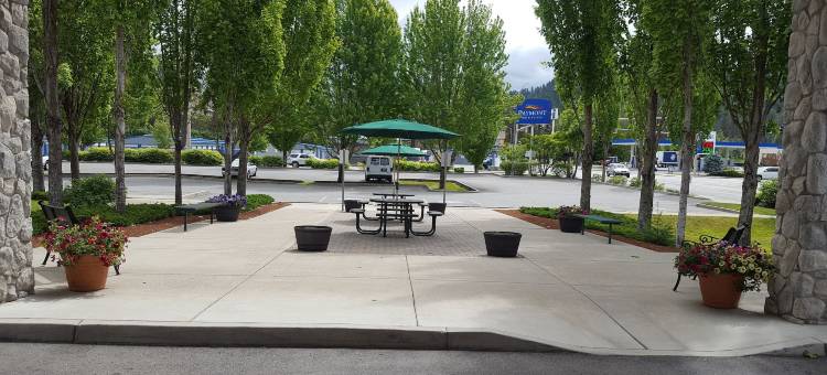 科达伦呗盟套房酒店(Baymont by Wyndham Coeur d'Alene)图片