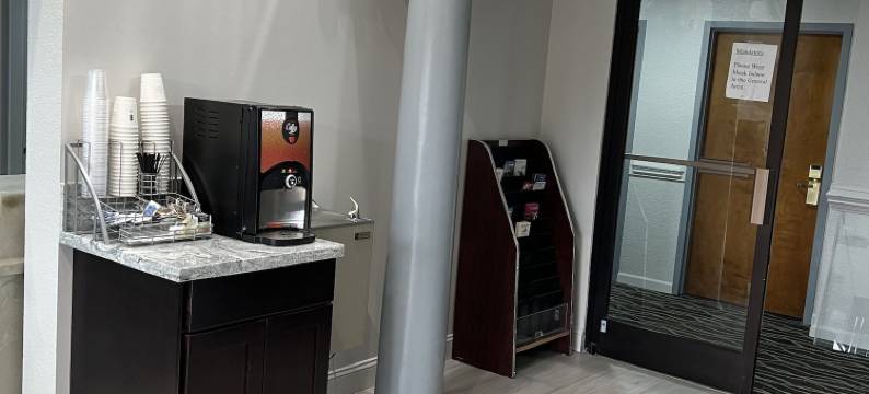 克莱蒙斯-温斯顿-塞勒姆地区速8酒店(Super 8 by Wyndham Clemmons/Bermuda Run/Winston-Salem I-40)图片