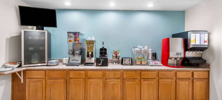 普莱森顿速8酒店(Super 8 by Wyndham Pleasanton)图片