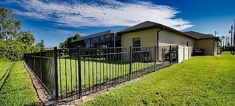 10 miles from 2 beaches in the lovely Rotonda West Florida community.图片