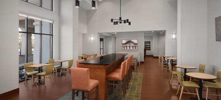 林奇堡欢朋旅馆及套房酒店(Hampton Inn & Suites Lynchburg)图片