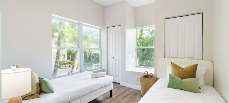 Waterfront Beautiful Miami Beach Mansion, Pool, Ping Pong, Grill, Gated图片