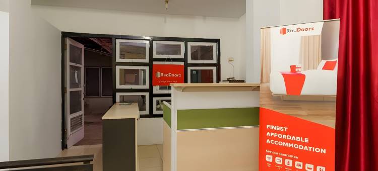 RedDoorz Syariah Near Ciledug Station图片