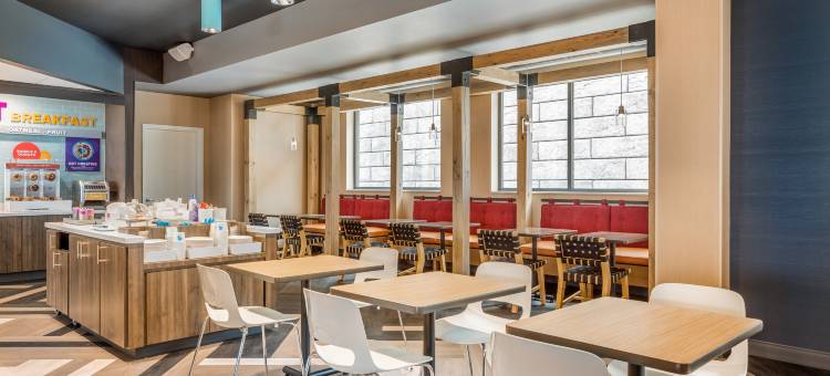 西麦迪逊希尔顿Tru酒店(Tru by Hilton Madison West)图片