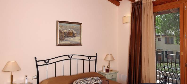 博尔戈蒙德拉贡酒店(Residence Borgo Mondragon)图片