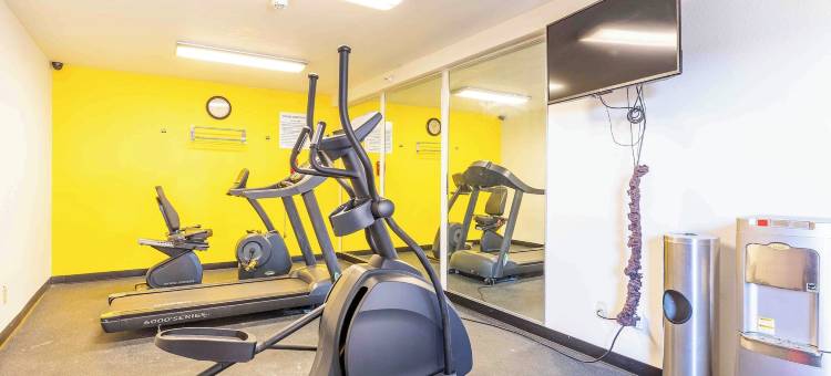 俄克拉何马城莫尔戴斯酒店(Days Inn by Wyndham Oklahoma City/Moore)图片