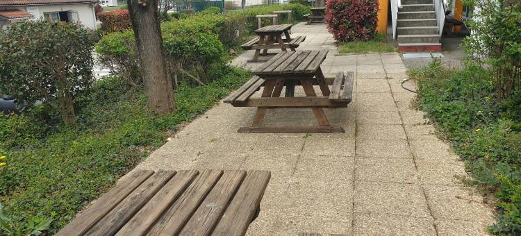 蒙特利马尔莱斯托雷特斯普瑞米尔经典酒店(Premiere Classe Montelimar - les Tourettes)图片