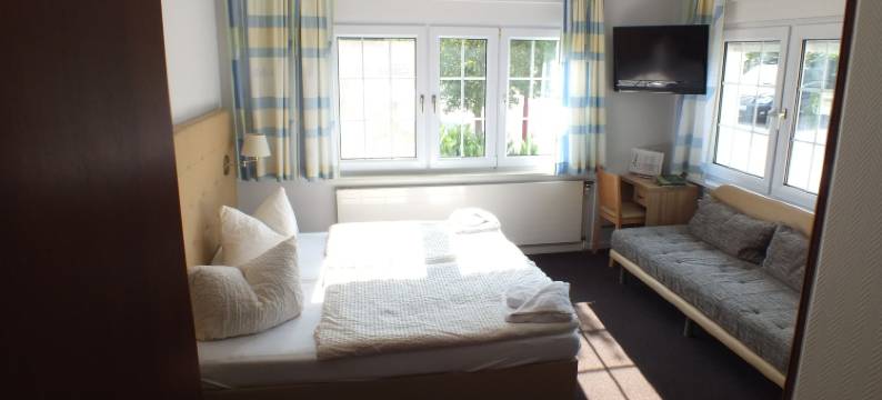 卡尔斯拉斯特看见酒店及餐厅(Seehotel & Restaurant Karlslust)图片