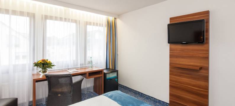 斯特罗豪盖酒店(Hotel Strohgäu)图片