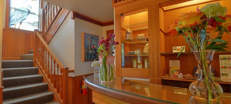 苍鹭旅馆及都会型 Spa(The Heron Inn and Day Spa)图片