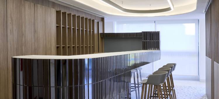 皮雷乌斯市中心的Twinn(Twinn Downtown Piraeus, Santikos Collection)图片