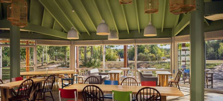 法朗布瓦中央公园酒店(Center Parcs les Bois Francs)图片