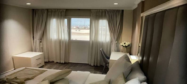 苏伊塔酒店(Suita Hotel)图片