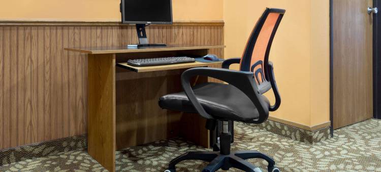 安蒂戈速8酒店(Super 8 by Wyndham Antigo)图片