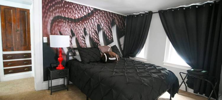 Sports Haven with Foosball and Basketball - Amazing Themed Escape图片