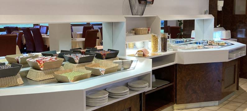 英国酒店基本Moulins Avermes(Brit Hotel Essentiel Moulins Avermes)图片