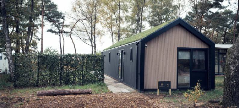 健康小屋 热水浴缸(Wellness Lodge Hottub)图片