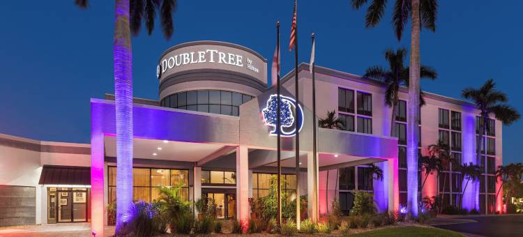 迈尔斯堡钟楼购物区希尔顿逸林酒店及度假村(Doubletree by Hilton Fort Myers at Bell Tower Shops)图片