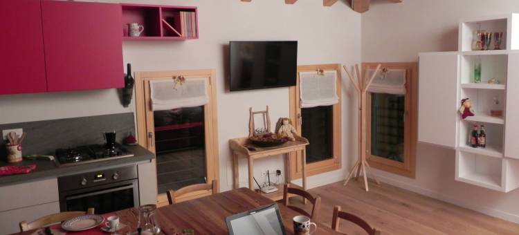 梅里观光地点公寓酒店(Da Meri Locazione Turistica Appartamento)图片