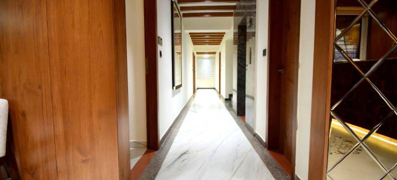 苏甘天空帝国酒店(The Sky Imperial Hotel Sugam)图片