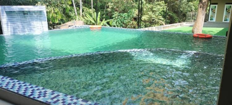 彭通巴辖私人泳池家庭度假村(Private Pool FamilyResort Bentong Pahang)图片