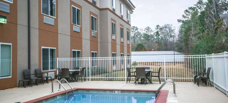 马里昂军事学院舒眠套房酒店(Sleep Inn & Suites Marion - Military Institute)图片