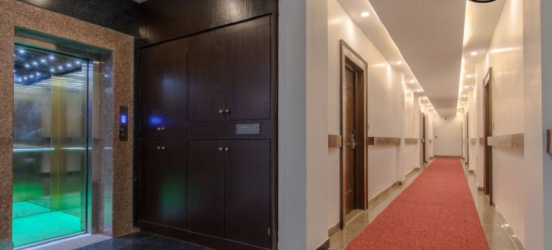 莫里亚酒店(Mourya Hotel)图片