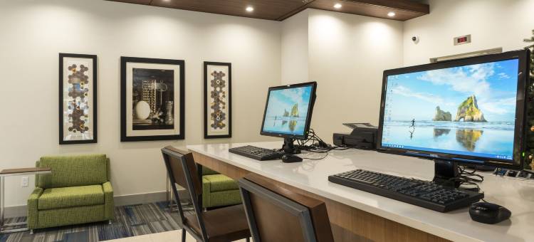 维多利亚科尔伍德智选假日套房酒店(Holiday Inn Express & Suites Victoria - Colwood)图片