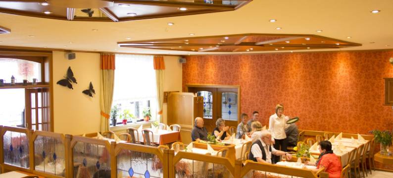 祖尔内洛堡酒店(Zur Neroburg)图片