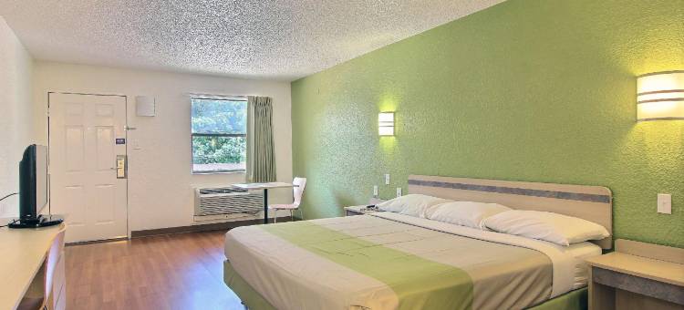 德克萨斯奥斯汀 - 犹他市中心 6 号汽车旅馆(Motel 6 Austin, TX - Central Downtown UT)图片