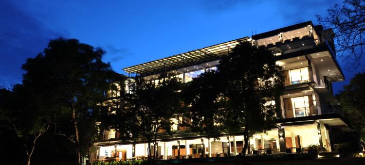 森林湖酒店(The Lake Forest Hotel)图片