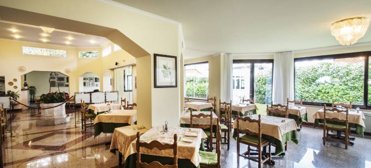 丽都拉佩拉尼拉酒店(Hotel Lido la Perla Nera)图片