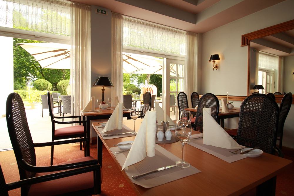 Parkhotel KlüschenbergOver view