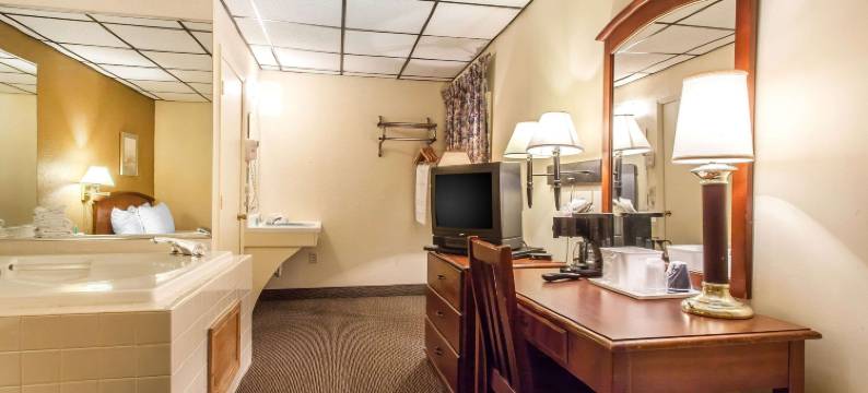 罗德威北酒店(Rodeway Inn North)图片