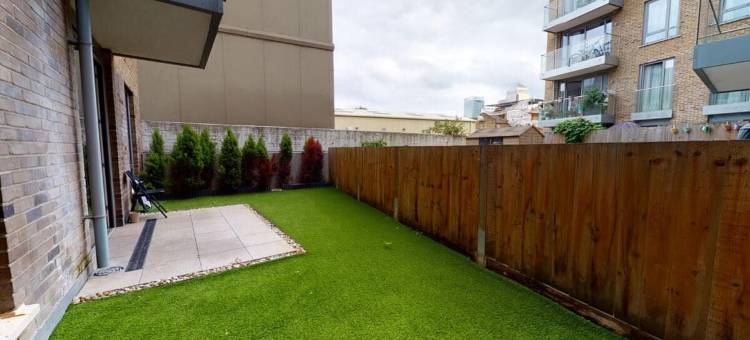 莱姆豪斯两卧室公寓(Two Bedroom Apartment in Limehouse)图片